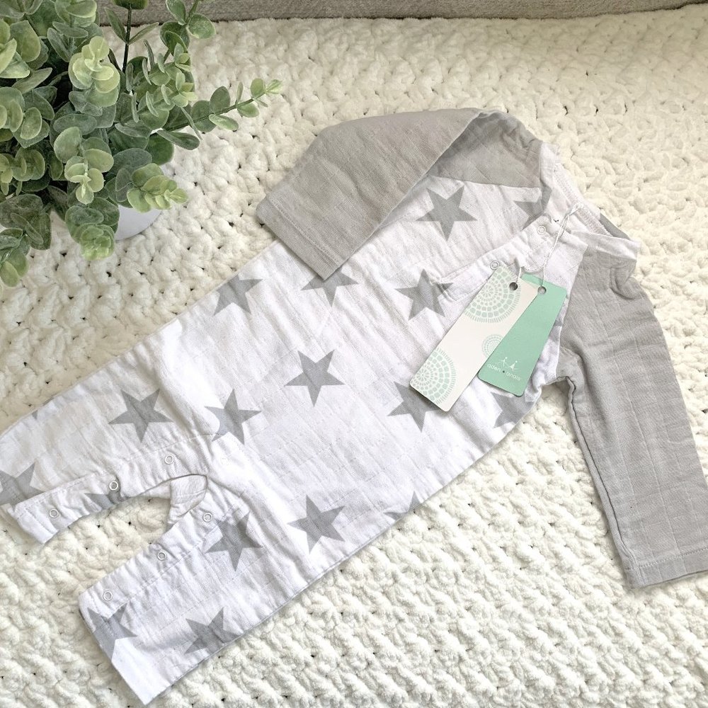 NWT Baby ADEN + ANAIS Onesie Romper (White/Gray) 3-6M
